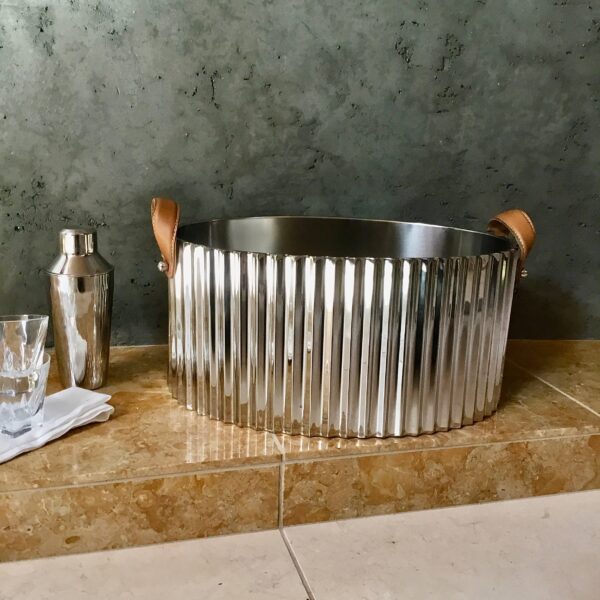 Hammered&Polished Stainless Steel Cocktail Shaker w/Strainer - Image 5