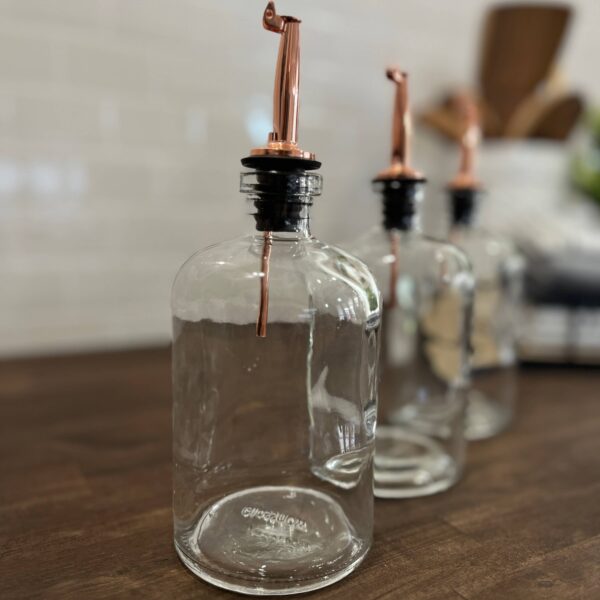 16-ounce Clear Apothecary Bottle with Weighted Pour Spout